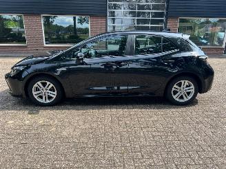 Toyota Corolla 1.8 Hybrid Business picture 3