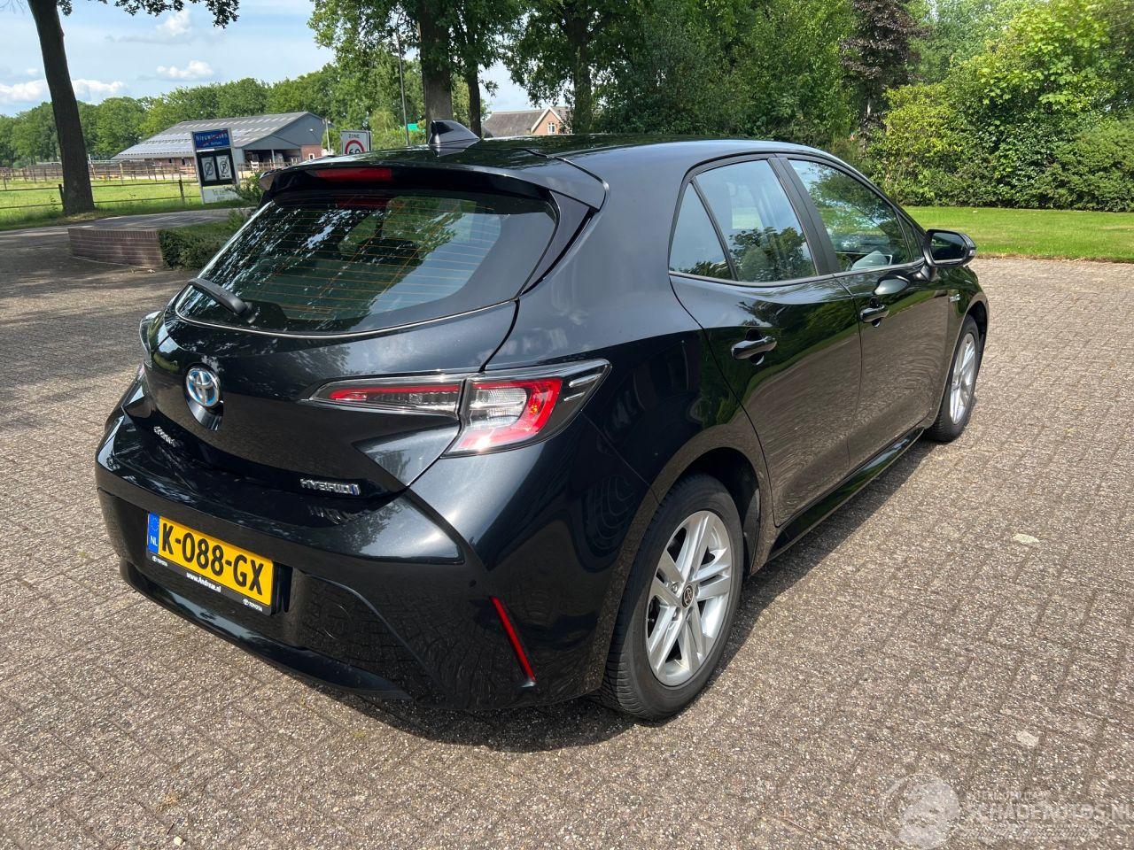 Toyota Corolla 1.8 Hybrid Business