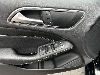 Mercedes B-klasse 180 LEER / NAVI / CRUISE /  PDC picture 18