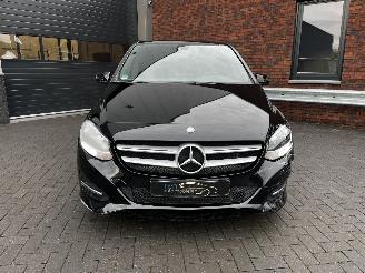 Mercedes B-klasse 180 LEER / NAVI / CRUISE /  PDC picture 2