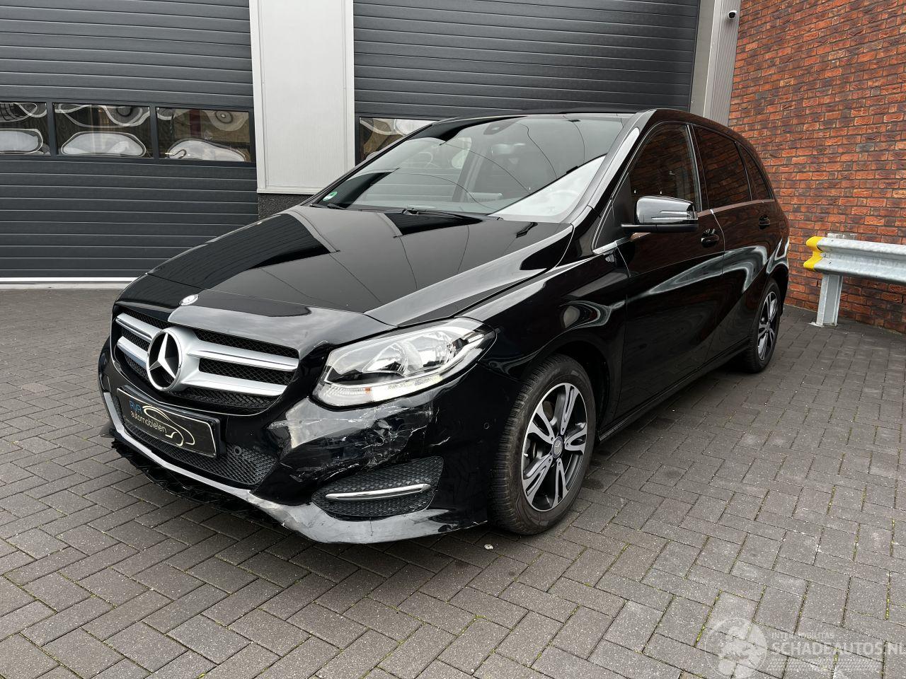 Mercedes B-klasse 180 LEER / NAVI / CRUISE /  PDC