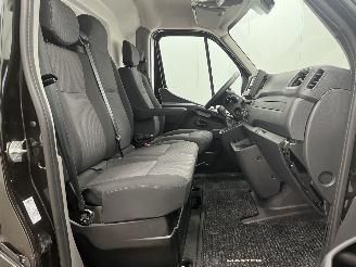 Renault Master 35 2.3 dCi 132kw L2H2 Navi Airco picture 12