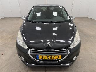Peugeot 208 1.4 VTi Allure Panoramadak Clima picture 5