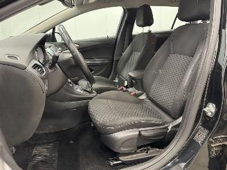 Opel Astra Sport Tourer 1.0 Edition Navi Clima picture 8