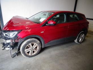 Voiture accidenté Opel Grandland 1.2 THP 2018/10