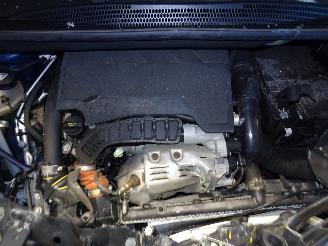 Opel Crossland 1.2 TURBO picture 6