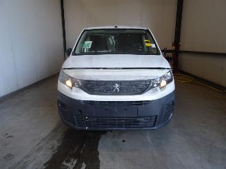 Vrakbiler auto Peugeot Partner 1.6 HDI 2022/11