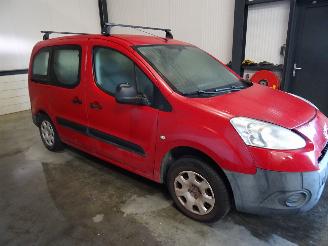Vrakbiler auto Peugeot Partner 1.6 VTI 2012/8