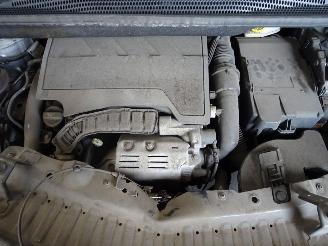 Opel Crossland 1.2 TURBO picture 5