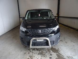Uttjänta bilar auto Peugeot Partner 1.5 HDI 2022/1