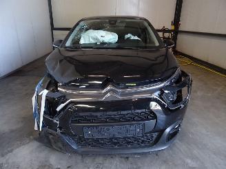 Vrakbiler auto Citroën C3 1.2 thp 2024/3