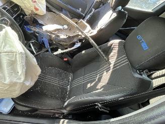 Renault Clio 0,9 TCE GT line picture 6