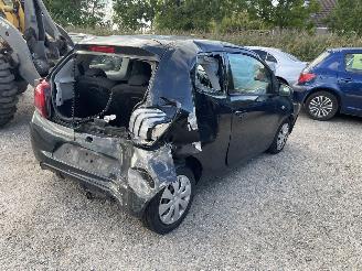 Peugeot 108 1.0 VTI picture 3