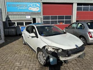 Uttjänta bilar auto Renault Mégane Megane III Berline (BZ), Hatchback 5-drs, 2008 / 2017 1.6 16V 2009/2