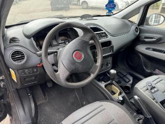 Fiat Punto Evo Punto Evo (199), Hatchback, 2009 / 2012 1.3 JTD Multijet 85 16V Euro 5 picture 4