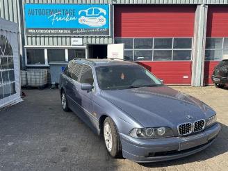 BMW 5-serie 5 serie Touring (E39), Combi, 1996 / 2004 520i 24V picture 1