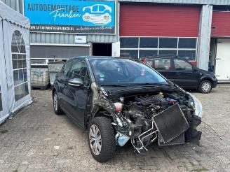demontáž osobní automobily Peugeot 208 208 I (CA/CC/CK/CL), Hatchback, 2012 / 2019 1.2 Vti 12V PureTech 82 2013/1