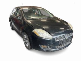 Vrakbiler auto Fiat Bravo Bravo (198A), Hatchback, 2006 / 2014 1.4 16V 2007/8