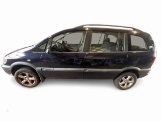 Opel Zafira Zafira (F75), MPV, 1998 / 2005 1.6 16V picture 3