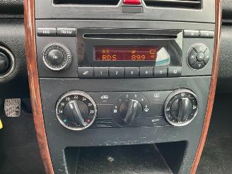 Mercedes A-klasse 170 Elegance picture 8