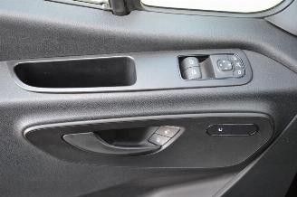 Mercedes Sprinter 317 L2H2 | PRO | Cruise | Camera | Navi | App | 3.5t AHK voorb. Automaat picture 6