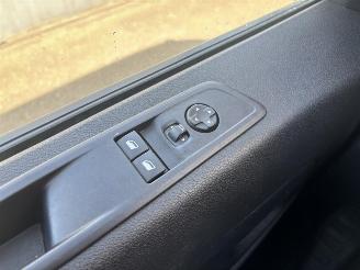 Opel Vivaro L2 2.0 cdti (106kW) Dubbelcabine 5P picture 24