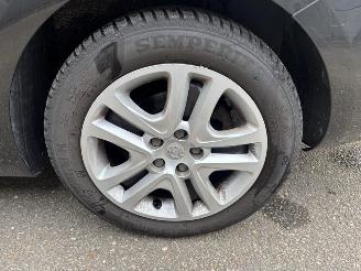 Opel Astra Sportstourer 1.2 Turbo Business Start/Stop MOTOR DEFECT! picture 9
