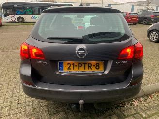 Opel Astra SPORTS TOURER picture 5