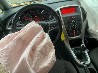 Opel Astra SPORTS TOURER picture 10