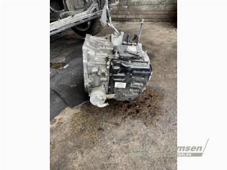 Volvo V-60 V60 Cross Country I (FZ), Combi, 2010 / 2018 2.0 D4 16V picture 16