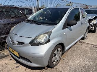 Coche accidentado Toyota Aygo  2008/3