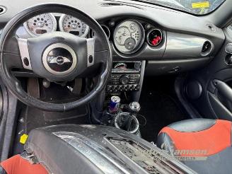 Mini Mini Mini Open (R52), Cabrio, 2004 / 2008 1.6 16V Cooper picture 8