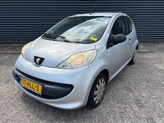 Schadeauto Peugeot 107  2009/1
