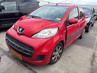 Peugeot 107 107, Hatchback, 2005 / 2014 1.0 12V picture 5
