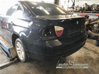 Coche siniestrado BMW 3-serie 3 serie (E90), Sedan, 2005 / 2011 325i 24V 2005/7