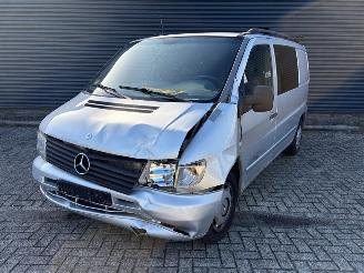 Vaurioauto  passenger cars Mercedes Vito  2002/11