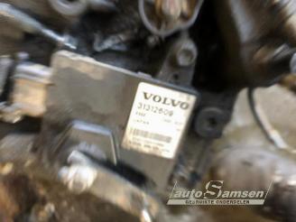 Volvo V-60 V60 I (FW/GW), Combi, 2010 / 2018 2.4 D6 20V Plug-in Hybrid AWD picture 32