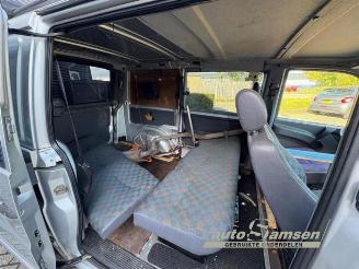 Mercedes Vito Vito (638.1/2), Bus, 1996 / 2003 2.2 CDI 110 16V picture 10