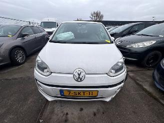 Volkswagen Up!  picture 3