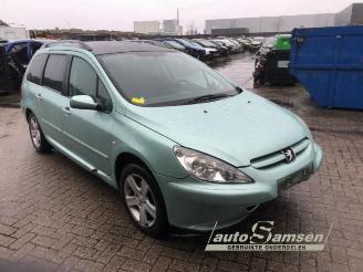 Peugeot 307 307 SW (3H), Combi, 2002 / 2008 2.0 16V picture 2