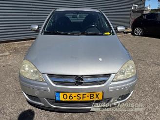 Opel Corsa Corsa C (F08/68), Hatchback, 2000 / 2009 1.0 12V Twin Port picture 7