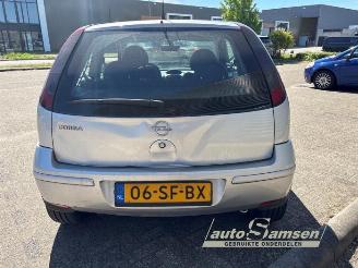 Opel Corsa Corsa C (F08/68), Hatchback, 2000 / 2009 1.0 12V Twin Port picture 4
