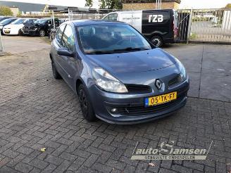 Renault Clio Clio III (BR/CR), Hatchback, 2005 / 2014 1.4 16V picture 2