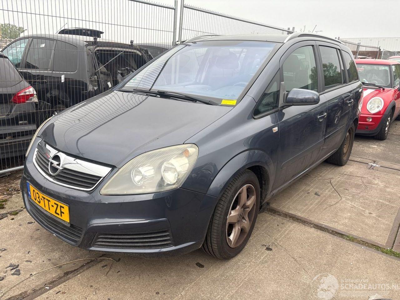 Opel Zafira 