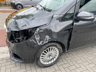 Mercedes V-klasse 220d  PKW 7P AUTOM. KLIMA NAVI LANG picture 19