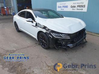 Volkswagen Arteon Arteon (3HAB), Hatchback 5-drs, 2017 2.0 TDI 16V picture 2