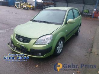 Uttjänta bilar auto Kia Rio Rio II (DE), Hatchback, 2005 / 2011 1.4 16V 2008/2