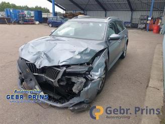 Vrakbiler auto Skoda Superb Superb Combi (3V5), Combi, 2015 / 2024 1.4 TSI 16V 2016/9