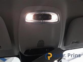 Volvo V-60 V60 II (ZW), Combi, 2018 2.0 B3 16V Mild Hybrid picture 10