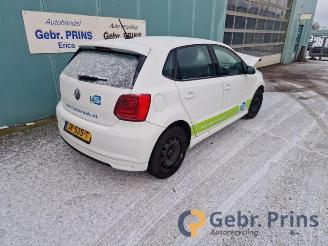 Damaged car Volkswagen Polo Polo V (6R), Hatchback, 2009 / 2017 1.0 TSI 12V BlueMotion 2016/6